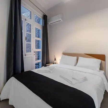 Christiana'S Lovely Apartment In Psyri, Athens Exterior photo