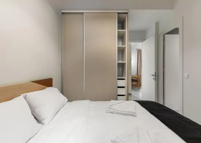 Christiana\'S Lovely Apartment In Psyri, Athens